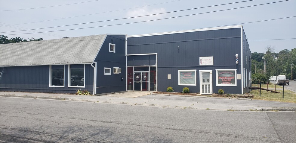 20-40 E 8th St, Front Royal, VA for lease - Building Photo - Image 1 of 18