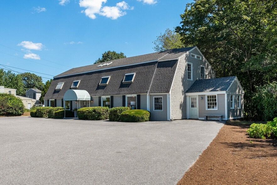 2049 Post Rd, Wells, ME à vendre - Photo du bâtiment - Image 3 de 42