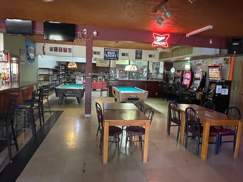 1802 Bittle Pl, Marion, IL à vendre - Photo du bâtiment - Image 3 de 16