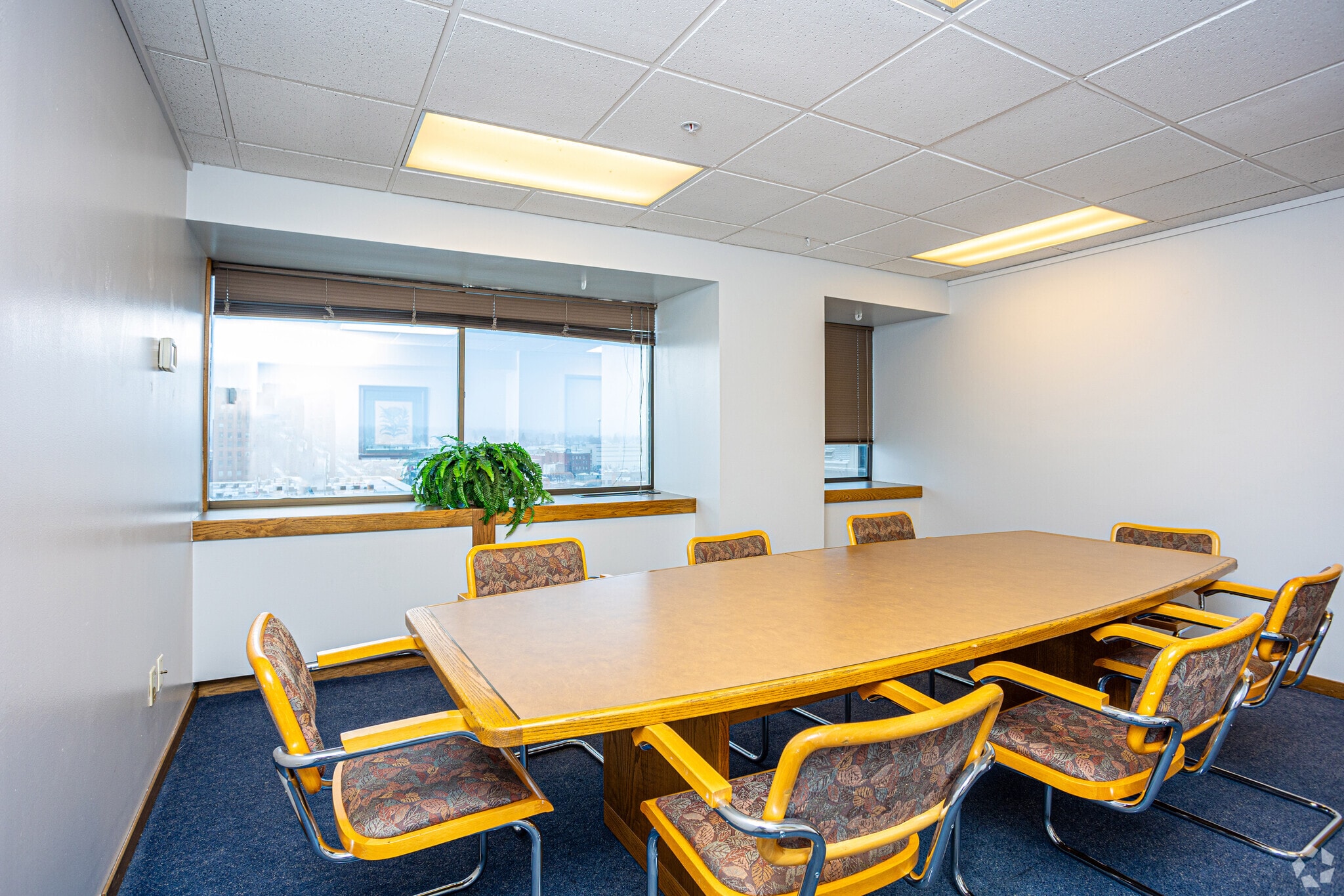 402 E Yakima Ave, Yakima, WA for lease Interior Photo- Image 1 of 3