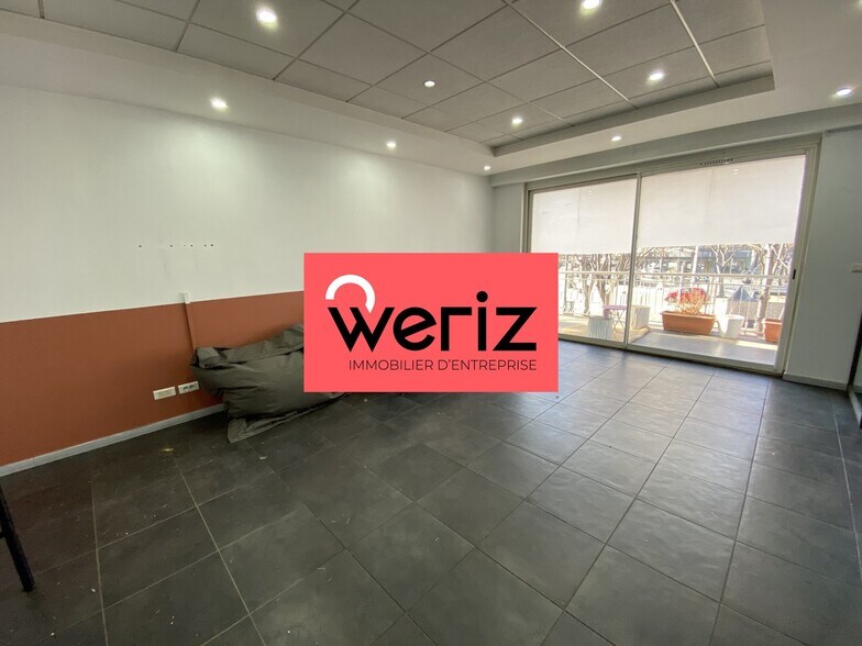 285 Avenue Du Prado, Marseille à louer - Photo du bâtiment - Image 2 de 9