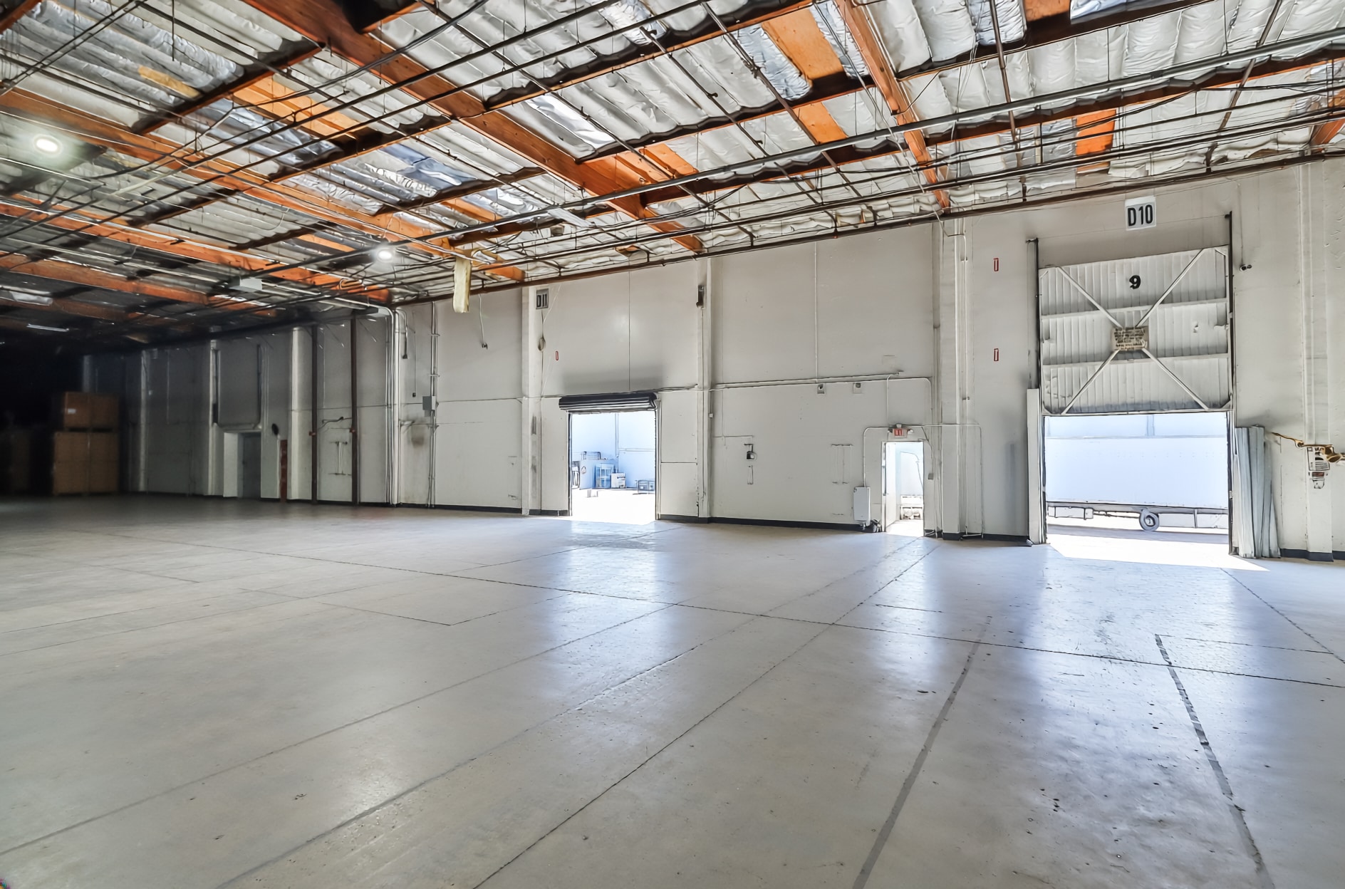 12224 Montague St, Pacoima, CA for lease Interior Photo- Image 1 of 2