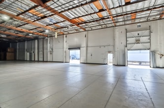 12224 Montague St, Pacoima, CA for lease Interior Photo- Image 1 of 2