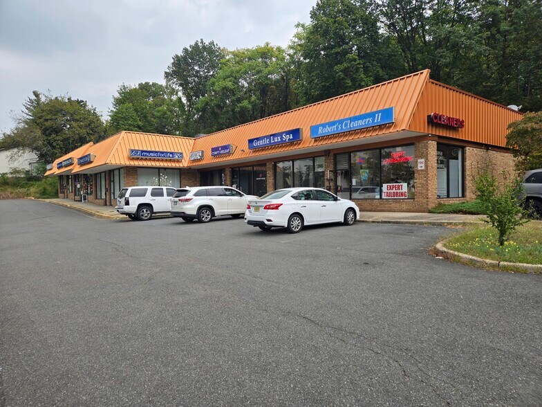 298 Route 59, Nyack, NY à louer - Photo intérieure - Image 3 de 13