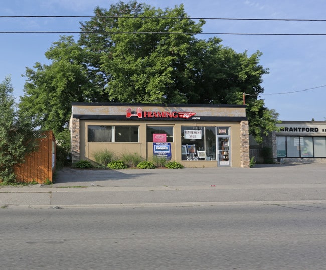 More details for 100 Charing Cross St, Brantford, ON - Retail for Sale