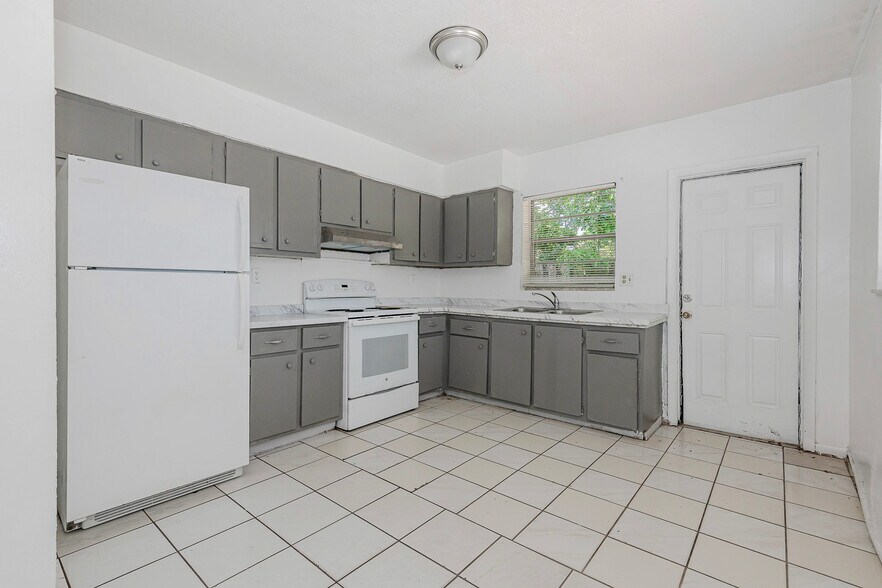 1911-1915 SW 4th Ave, Fort Lauderdale, FL à vendre - Photo du bâtiment - Image 3 de 54