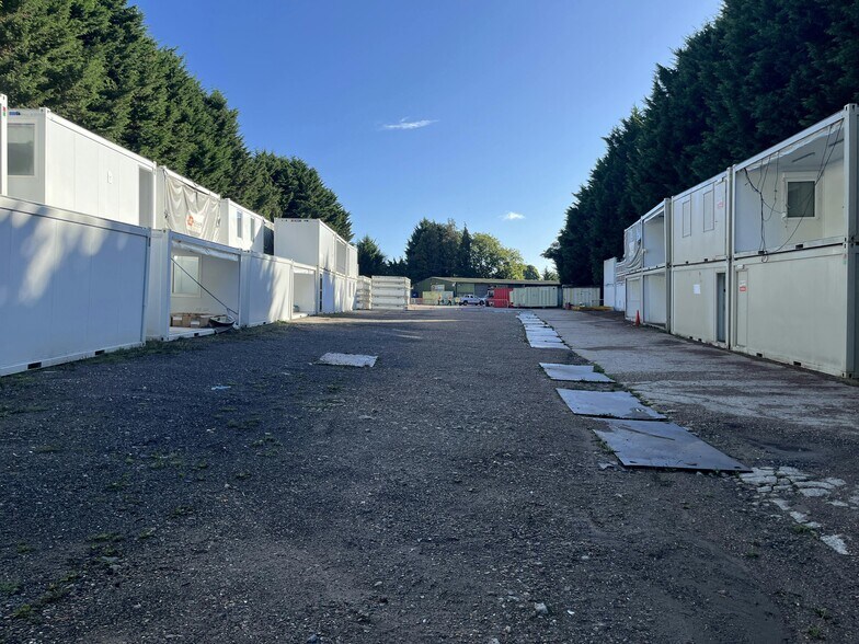 Spurlands End Rd, High Wycombe à vendre - Photo du bâtiment - Image 2 de 10