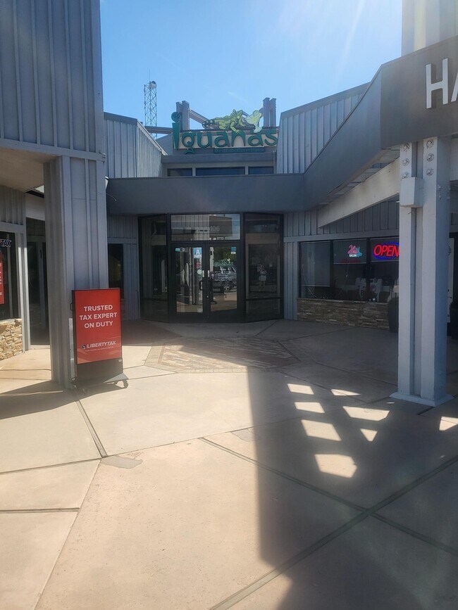 More details for 6401 White Ln, Bakersfield, CA - Retail for Lease