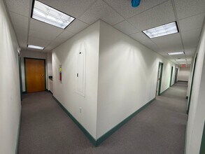 61 N Main St, Branford, CT for lease Interior Photo- Image 2 of 4
