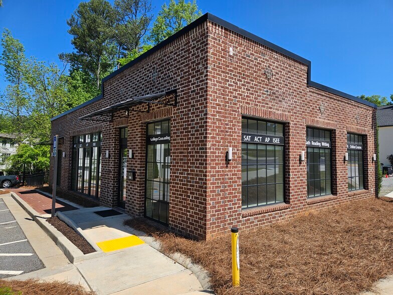 363 S Main St, Alpharetta, GA à louer - Photo du bâtiment - Image 1 de 22