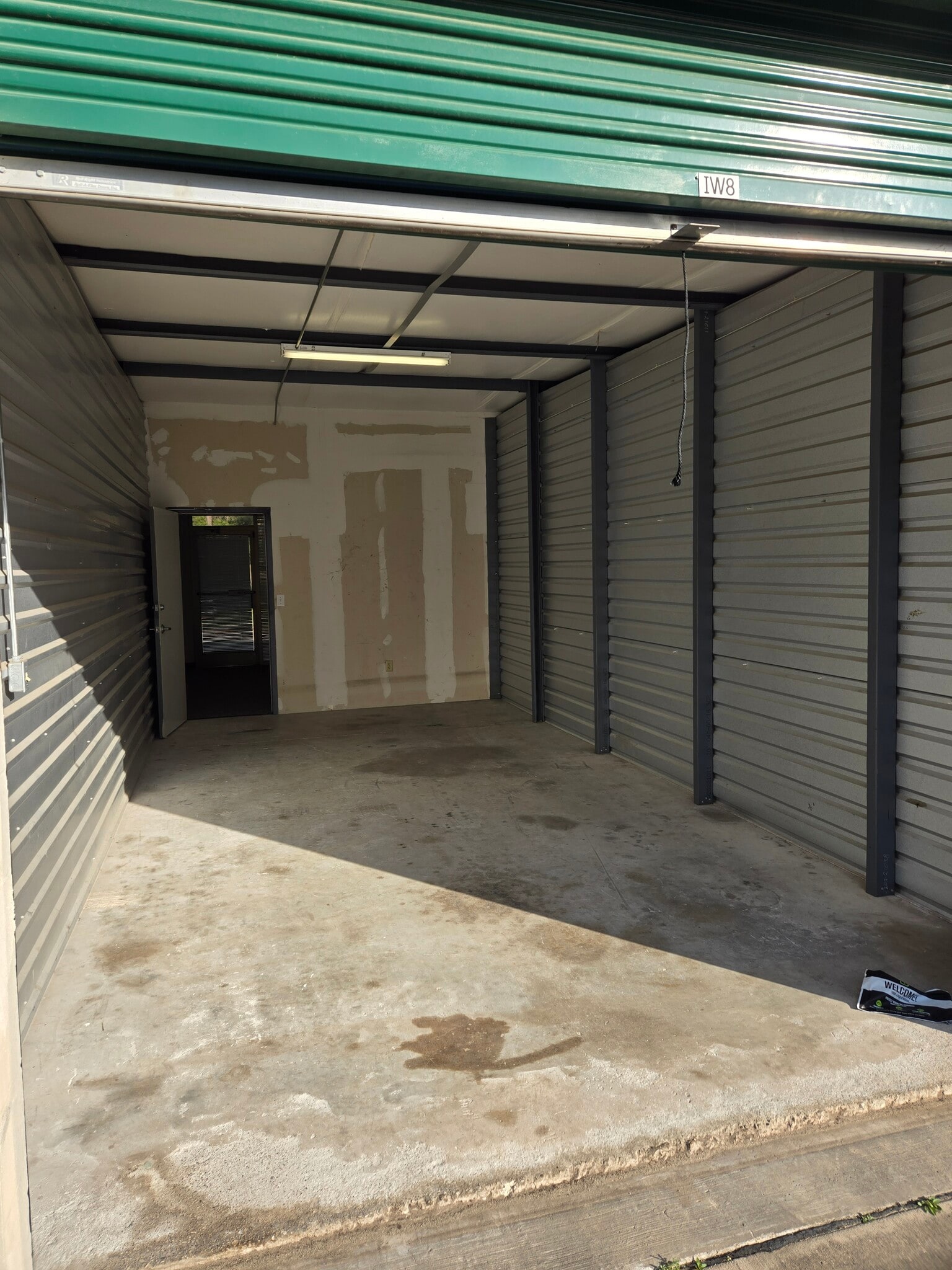 502-880 Kingwood Dr, Humble, TX for lease Interior Photo- Image 1 of 5