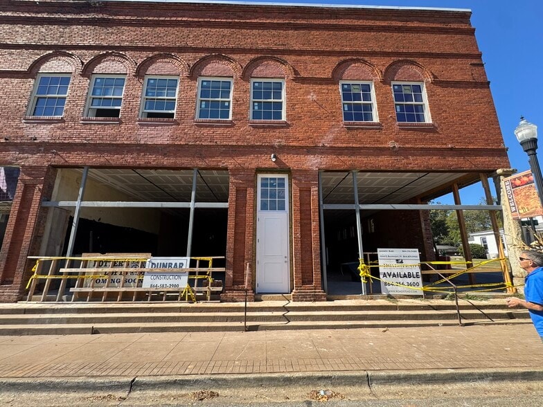 5365 N Main St, Cowpens, SC for lease - Building Photo - Image 1 of 1