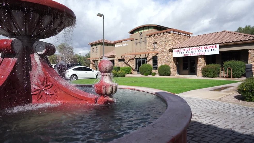 9865 S Priest Dr, Tempe, AZ for lease - Commercial Listing Video - Image 2 of 36