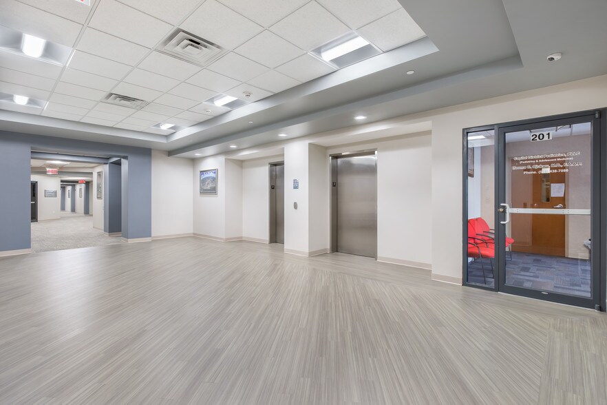 400 Patroon Creek Blvd, Albany, NY à louer - Photo intérieure - Image 3 de 12