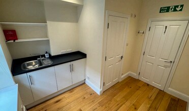 18A Hanson St, London for lease Interior Photo- Image 1 of 2
