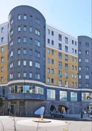 Plus de détails pour 2 Station Ct, Londres - Bureau à louer