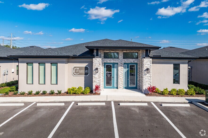 2980 Allegra Way, Lutz, FL à louer - Photo du bâtiment - Image 3 de 17