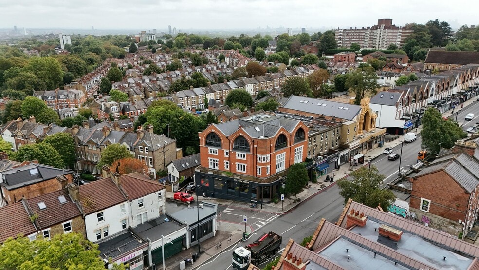 206 Archway Rd, London for sale - Building Photo - Image 3 of 12