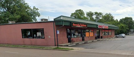 1609 W Main St, Belleville, IL for lease Building Photo- Image 1 of 1