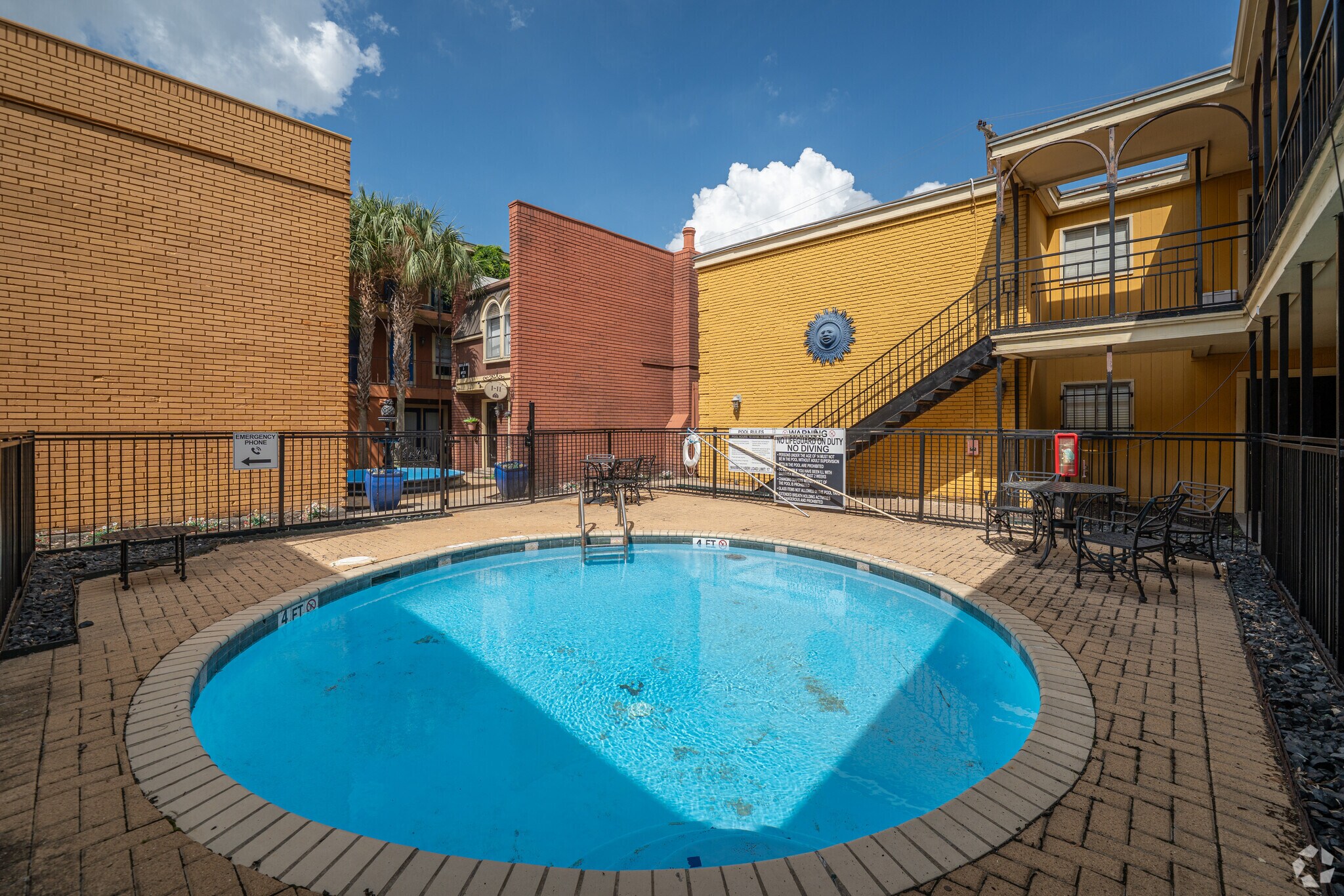 1919 Portsmouth St, Houston, TX à vendre Photo principale- Image 1 de 12
