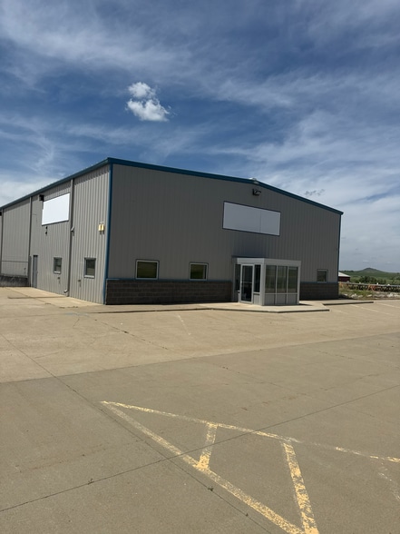 11107 31P St SW, Dickinson, ND for sale - Building Photo - Image 2 of 6