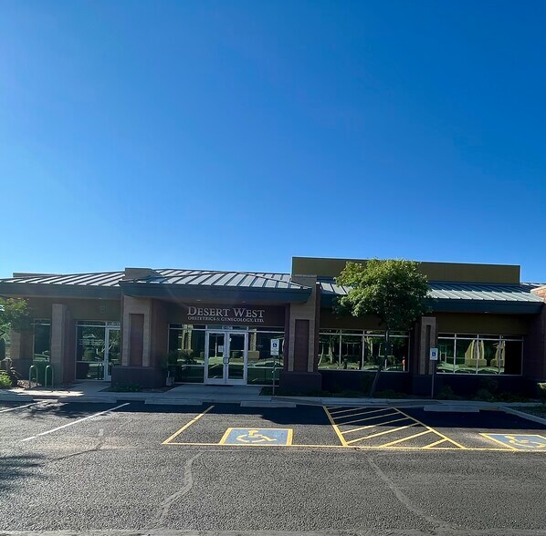 41810 N Venture Dr, Phoenix, AZ à louer - Photo du bâtiment - Image 3 de 13