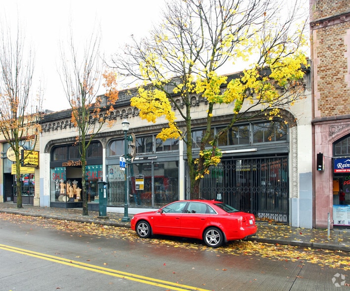 4538-4542 University Way NE, Seattle, WA à louer - Photo du bâtiment - Image 2 de 3