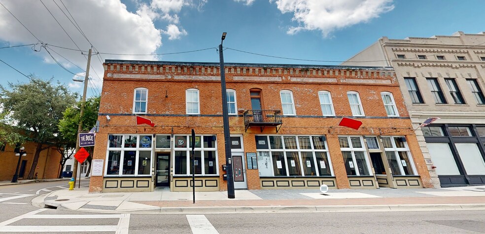 1327 E 7th Ave, Tampa, FL à louer - Photo du bâtiment - Image 2 de 7