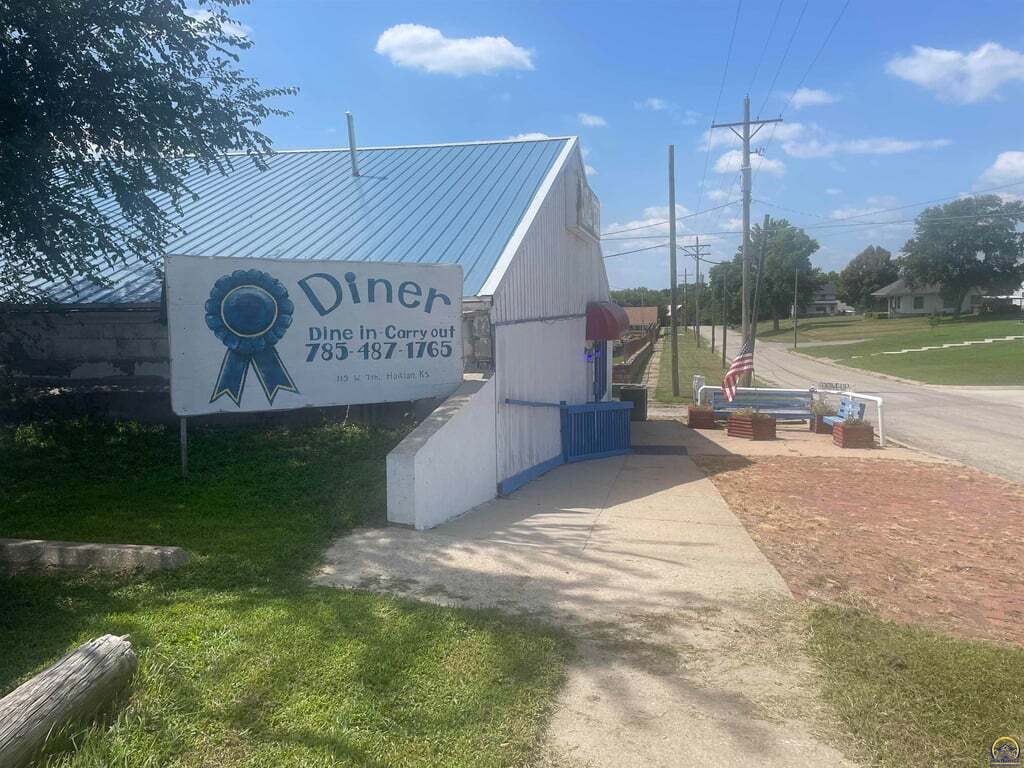 115 W 7th St, Horton, KS for sale Primary Photo- Image 1 of 17