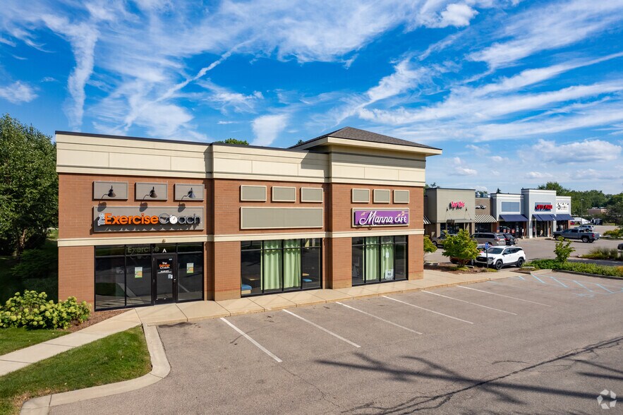 820 Forest Hill Ave SE, Grand Rapids, MI for lease - Building Photo - Image 2 of 5