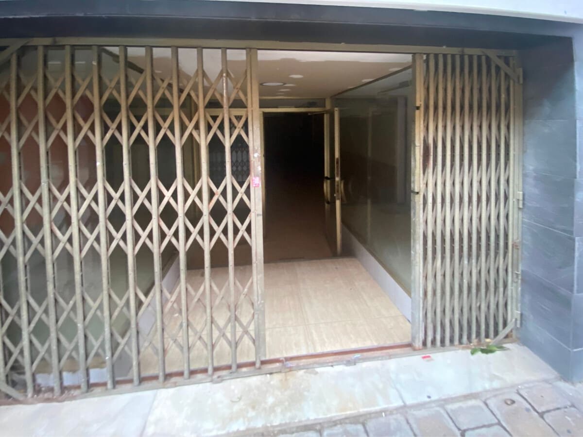 Cunit, TAR 43881 - Unit - -  - Interior Photo - Image 1 of 12