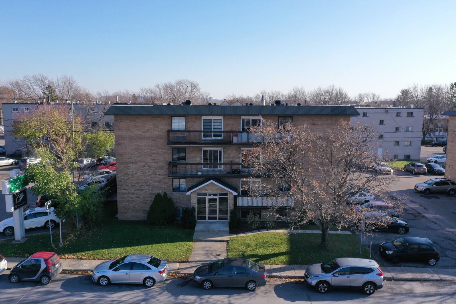 310 Boul De La Concorde O, Laval, QC à vendre Photo principale- Image 1 de 1