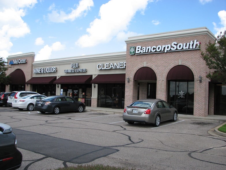 1046 Church Rd E, Southaven, MS à louer - Photo du bâtiment - Image 2 de 3