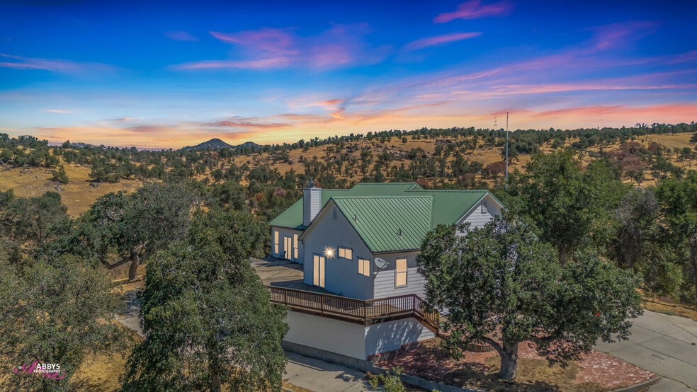 14718 CA-155 Hwy, Glennville, CA for sale - Building Photo - Image 2 of 37