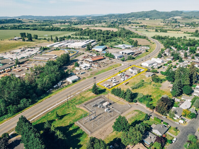 1021 Elm St, Forest Grove, OR à vendre - Photo du bâtiment - Image 3 de 5