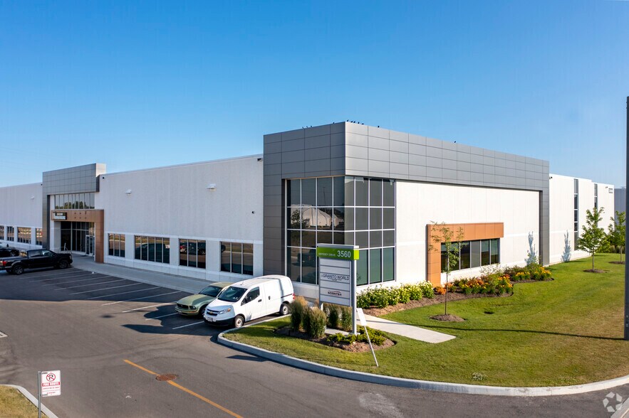 3560 Odyssey Dr, Mississauga, ON à louer - Photo principale - Image 1 de 4