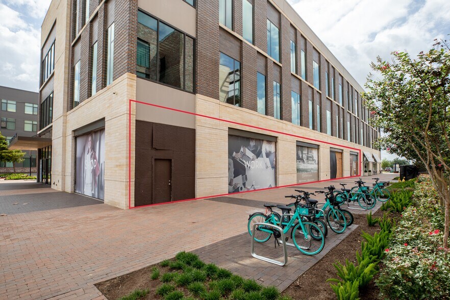 170 Century Square Dr, College Station, TX à louer - Photo du bâtiment - Image 3 de 4