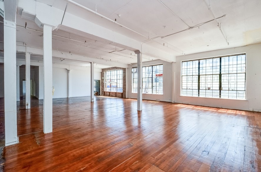 937-939 S Maple Ave, Los Angeles, CA à louer - Photo intérieure - Image 2 de 10