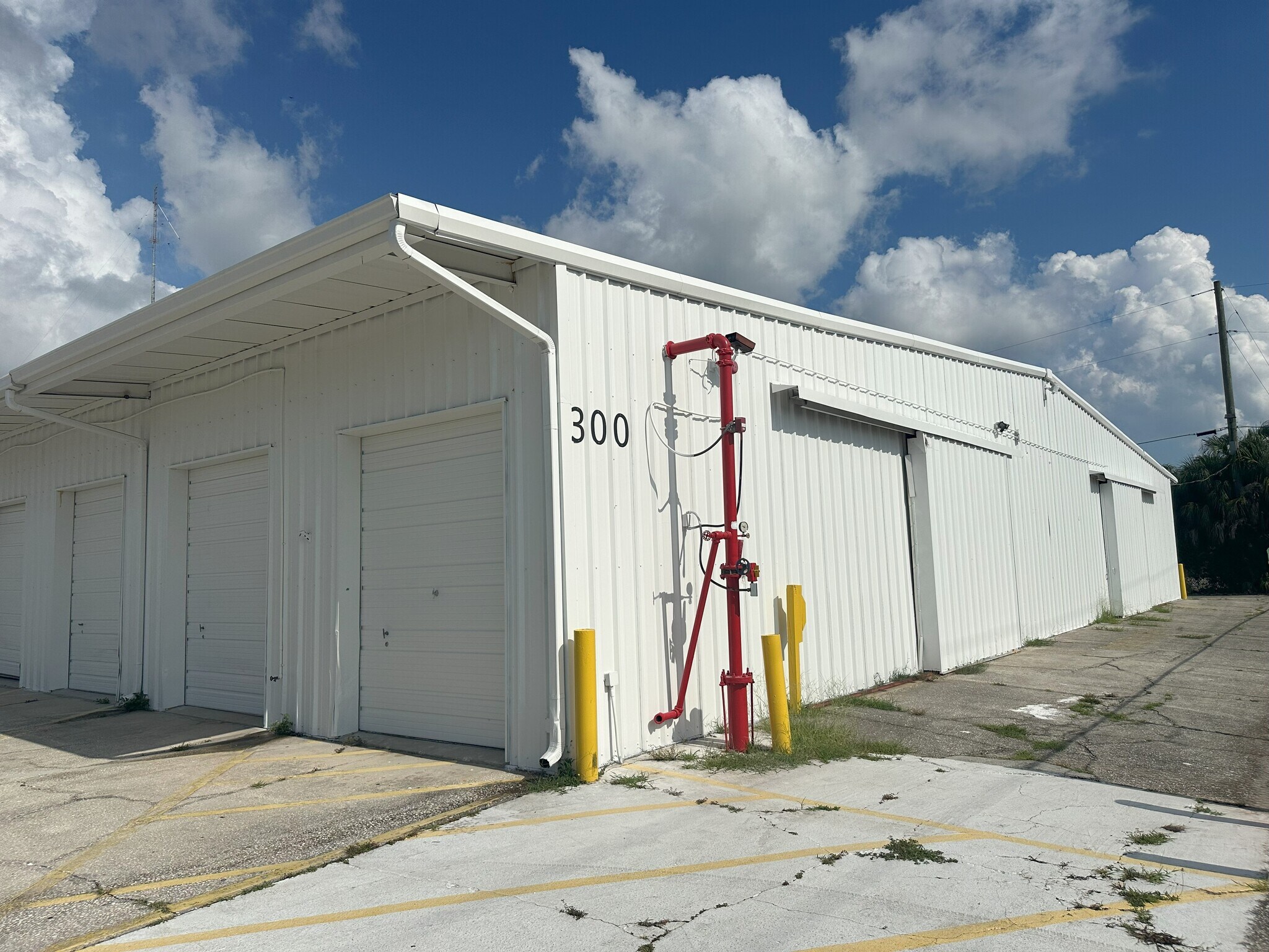 300 Race Track Rd S, Oldsmar, FL à louer Photo du bâtiment- Image 1 de 9