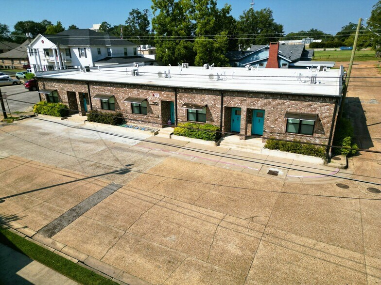 901 Broadway Blvd, Kilgore, TX for sale - Building Photo - Image 2 of 10
