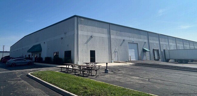 More details for 2300 Rickenbacker Pky, Columbus, OH - Industrial for Lease