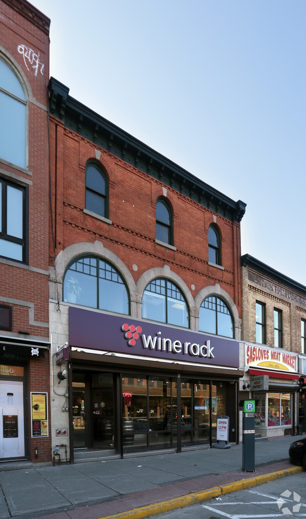 44 By Ward Market Sq, Ottawa, ON for lease Primary Photo- Image 1 of 3