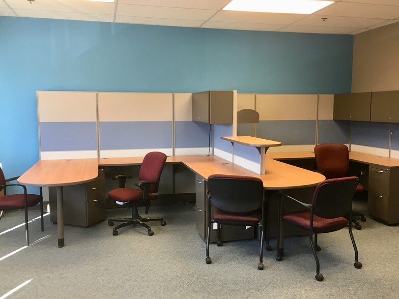 8 N Corporate Dr, Riverdale, NJ à louer - Photo intérieure - Image 3 de 15