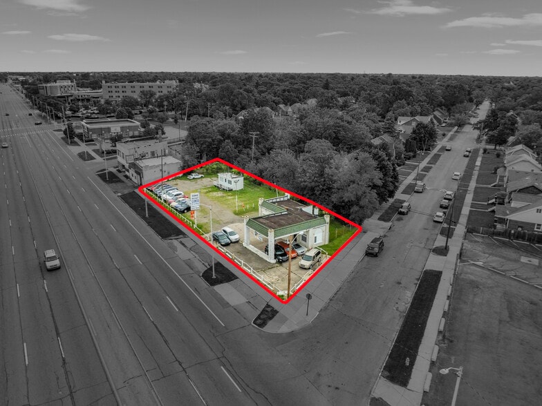 14760 Gratiot Ave, Detroit, MI for sale - Building Photo - Image 3 of 27