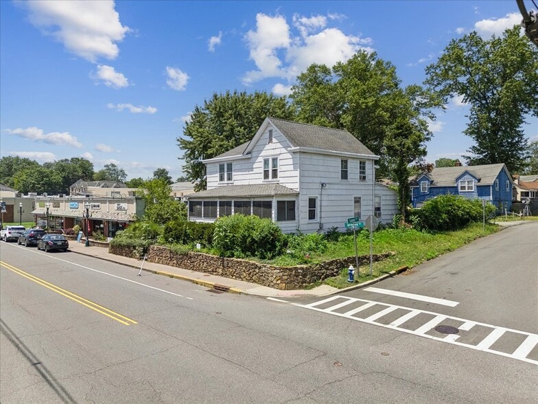 481 Springfield Ave, Berkeley Heights, NJ for sale - Building Photo - Image 2 of 17