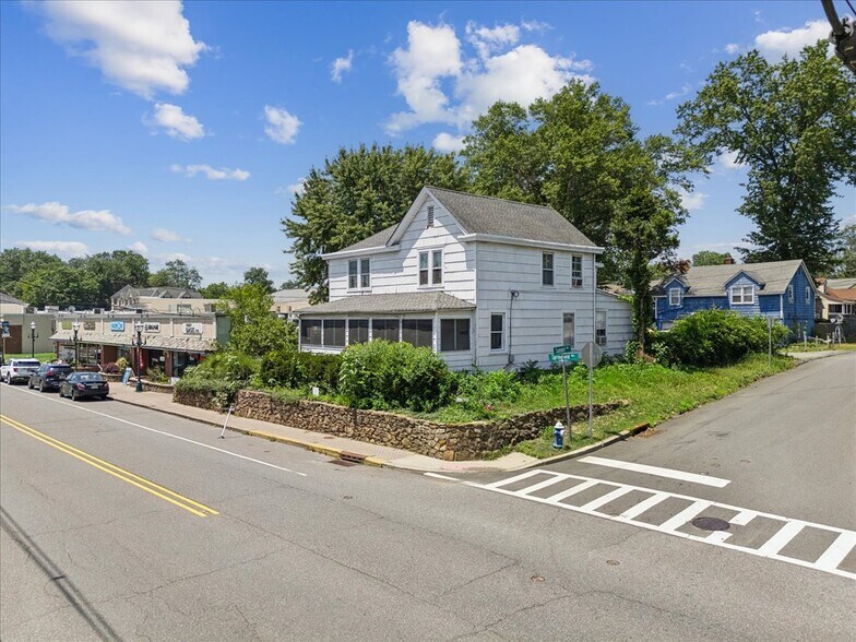 481 Springfield Ave, Berkeley Heights, NJ à vendre - Photo du bâtiment - Image 2 de 17