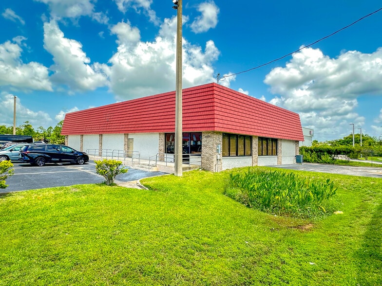 1445 Cox Rd, Cocoa, FL for lease - Primary Photo - Image 1 of 19