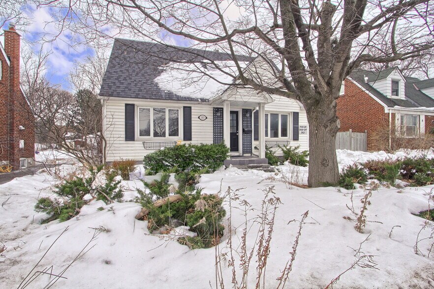 187 Finch Ave W, Toronto, ON for sale - Building Photo - Image 2 of 48