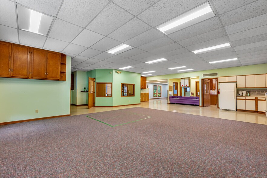 71 Marco Ln, Washington Township, OH à vendre - Photo du bâtiment - Image 2 de 23