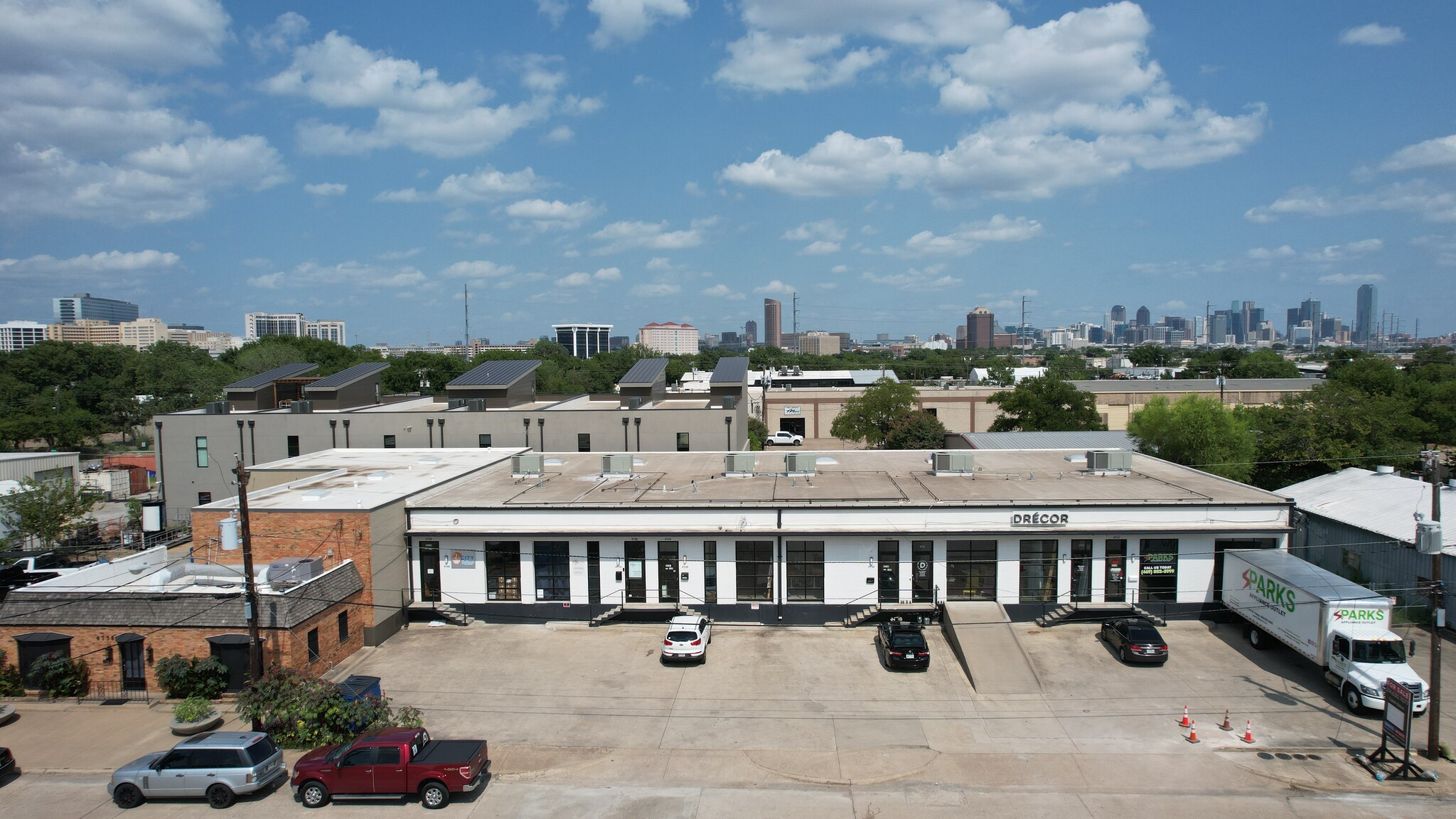 4744 Gretna St, Dallas, TX à louer Photo du b timent- Image 1 de 9